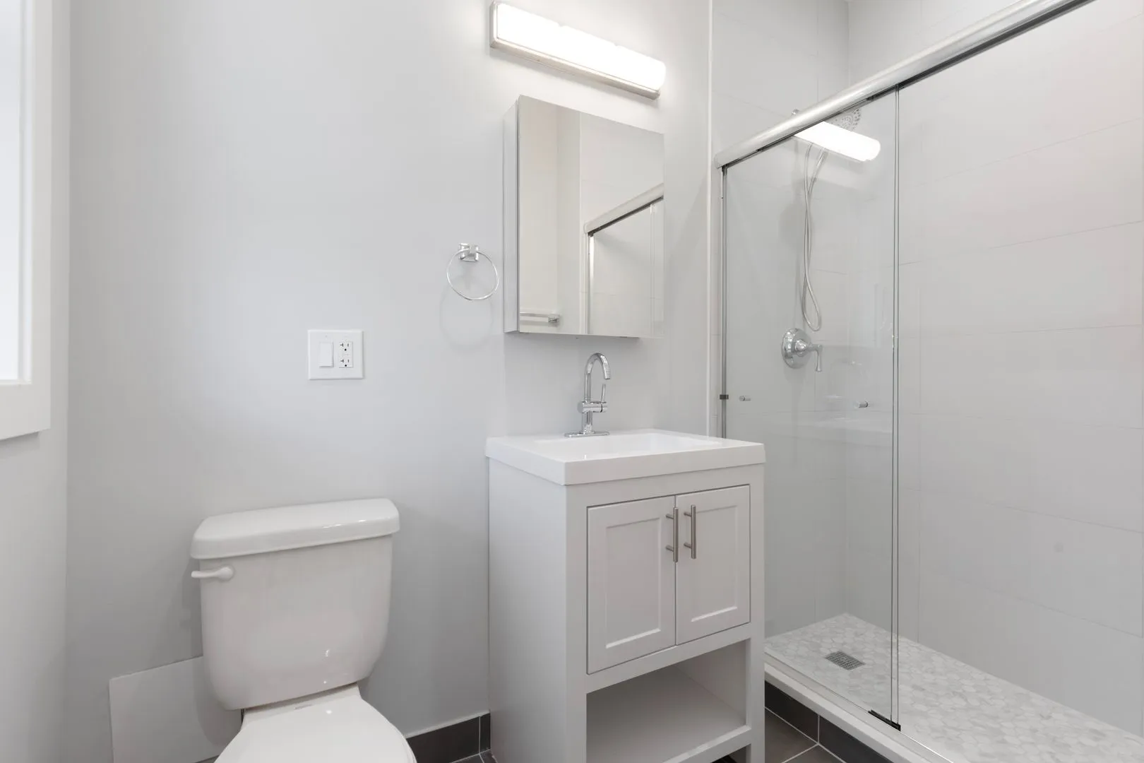 7423 N Clark St, ,  60626, USA 60626-unit#2-Chicago-IL