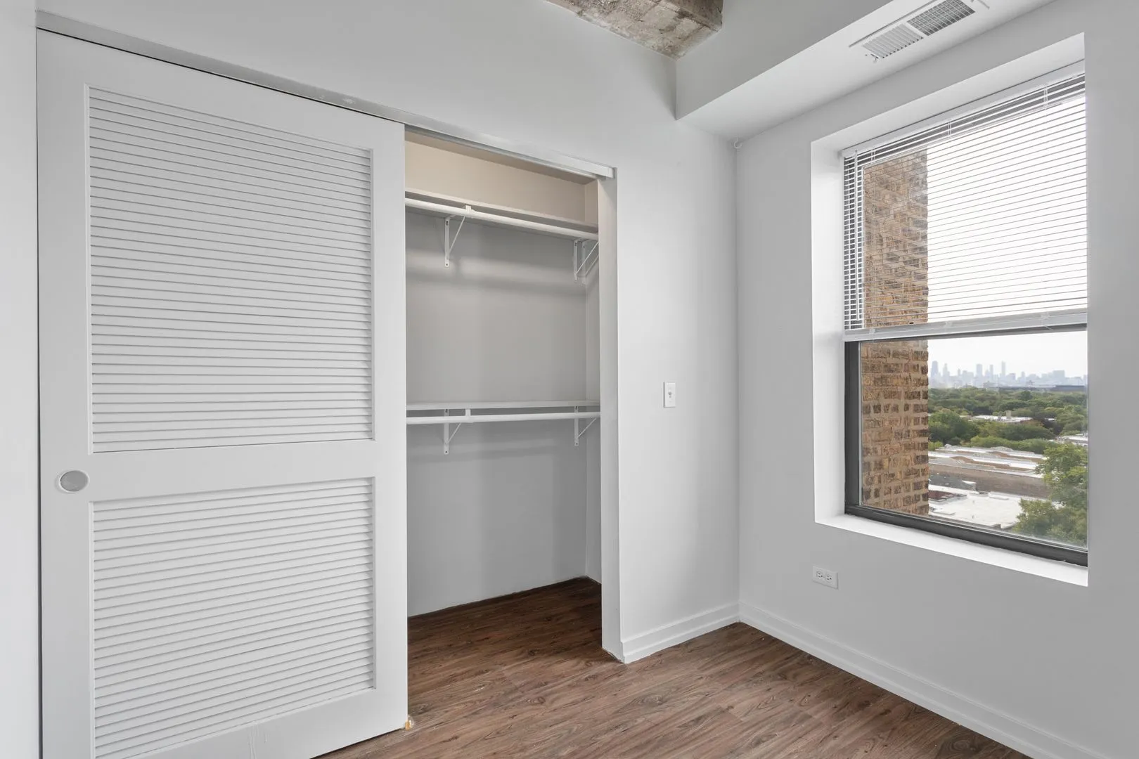 1325 W Wilson Ave, ,  60640, USA 60640-unit#1009-Chicago-IL