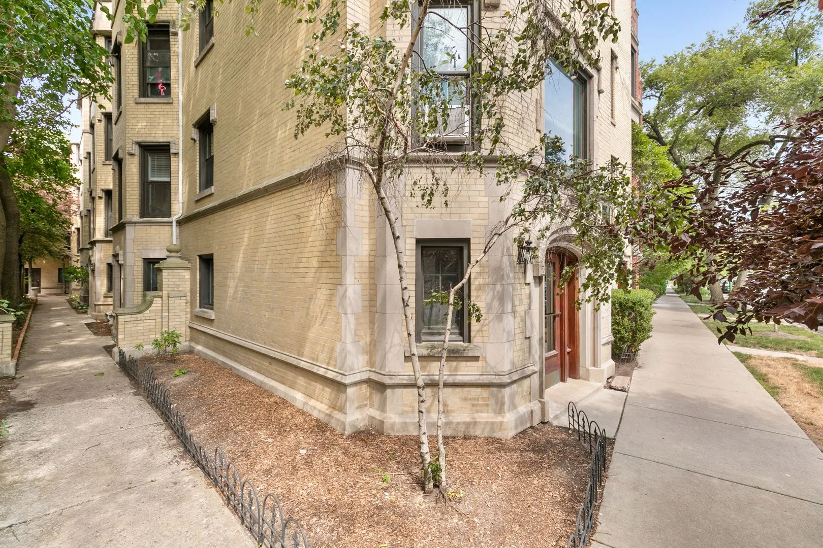 7512 N Eastlake Terrace, , 60626, USA 60626-unit#1W-Chicago-IL