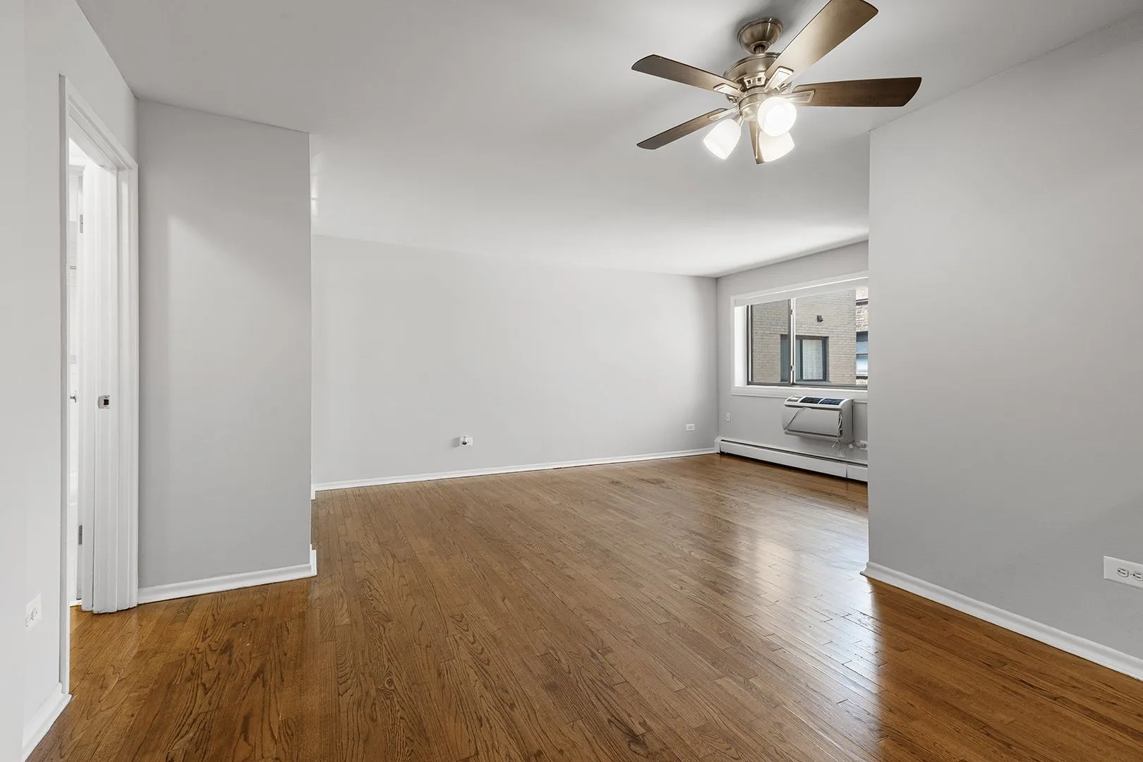 6001 N Kenmore Ave, , 60660, USA 60660-unit#413-Chicago-IL