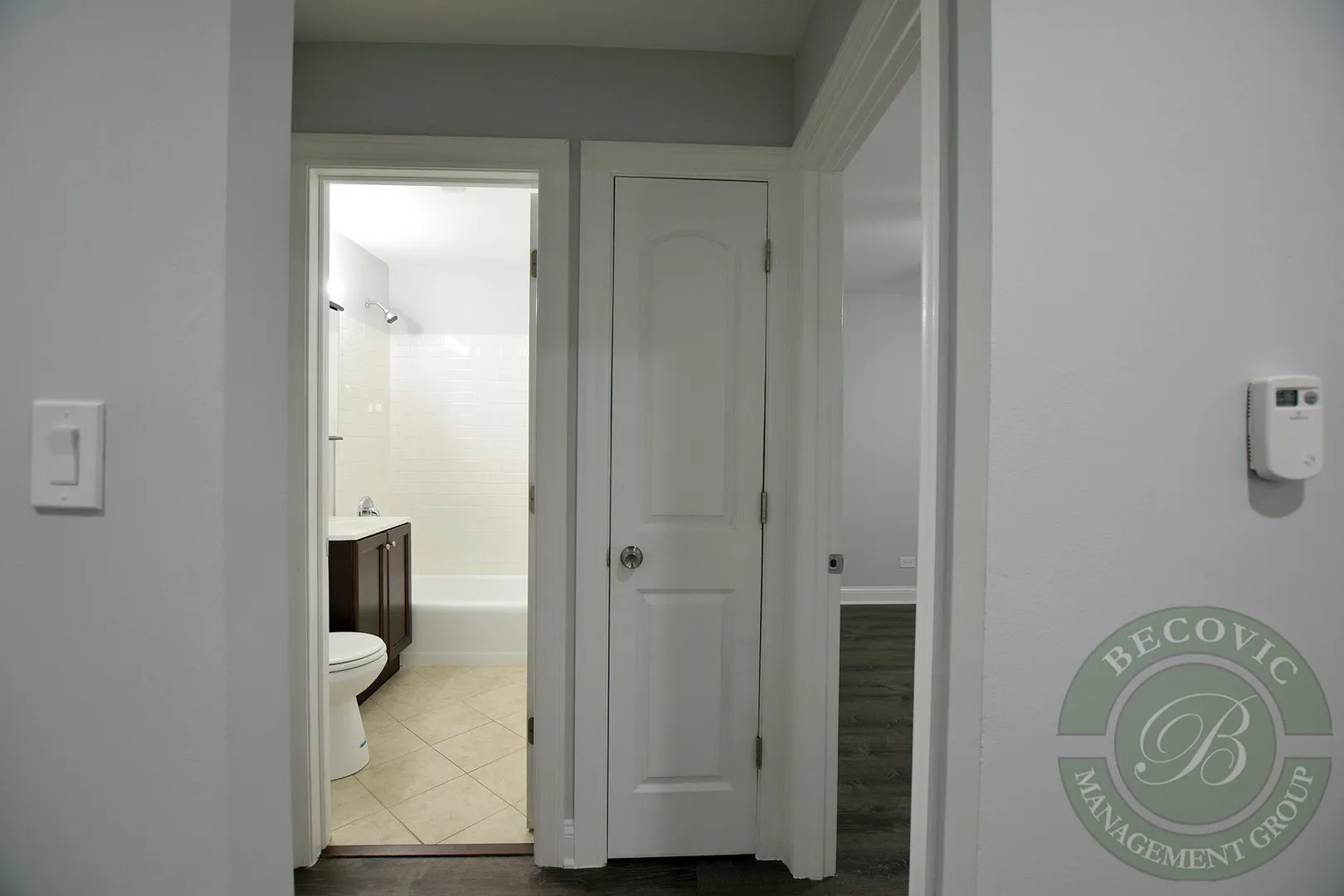 6826 N Ridge Blvd, ,  60645, USA 60645-unit#106-Chicago-IL