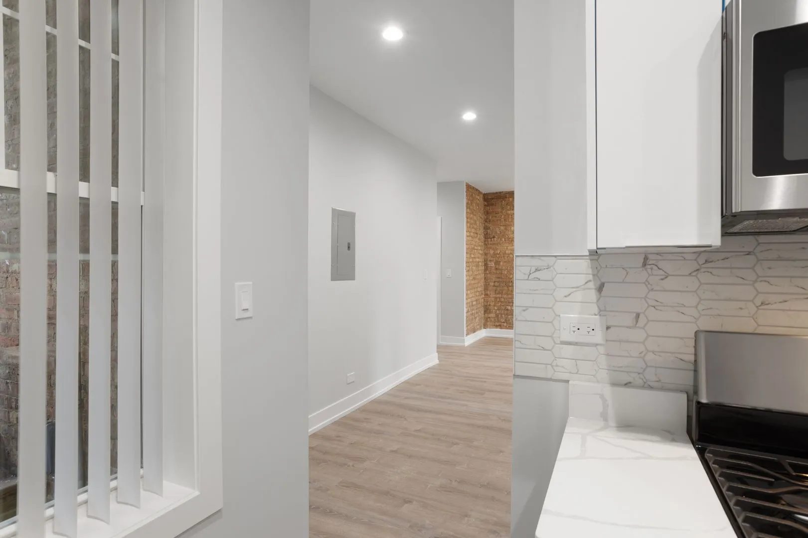 6950 N Wolcott Ave, ,  60626, USA 60626-unit#1-Chicago-IL