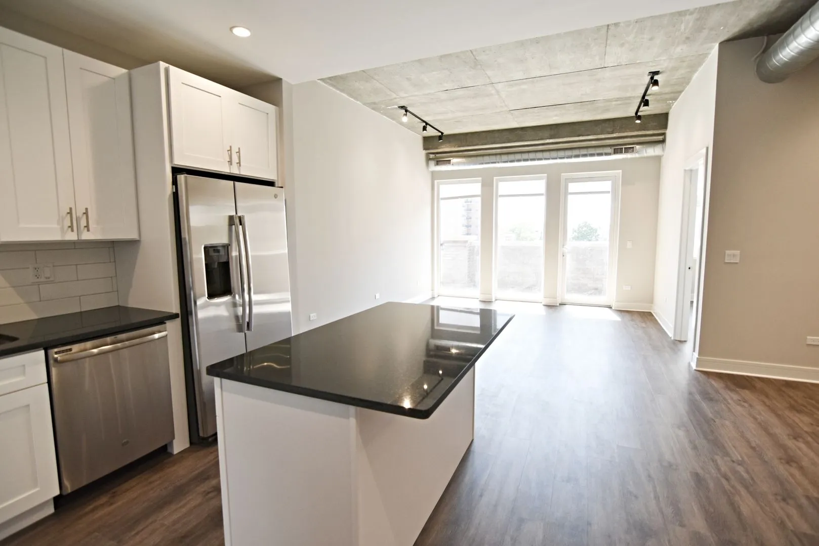 N Broadway, , , USA IL-unit#3833-409-Chicago-IL