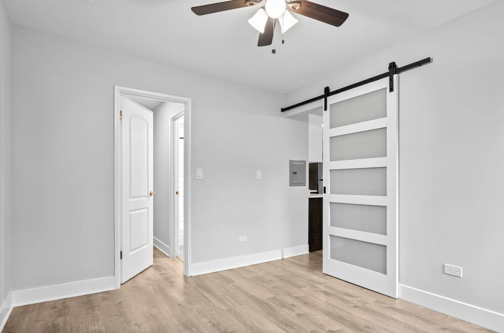 6001 N Kenmore Ave, ,  60660, USA 60660-unit#502-Chicago-IL