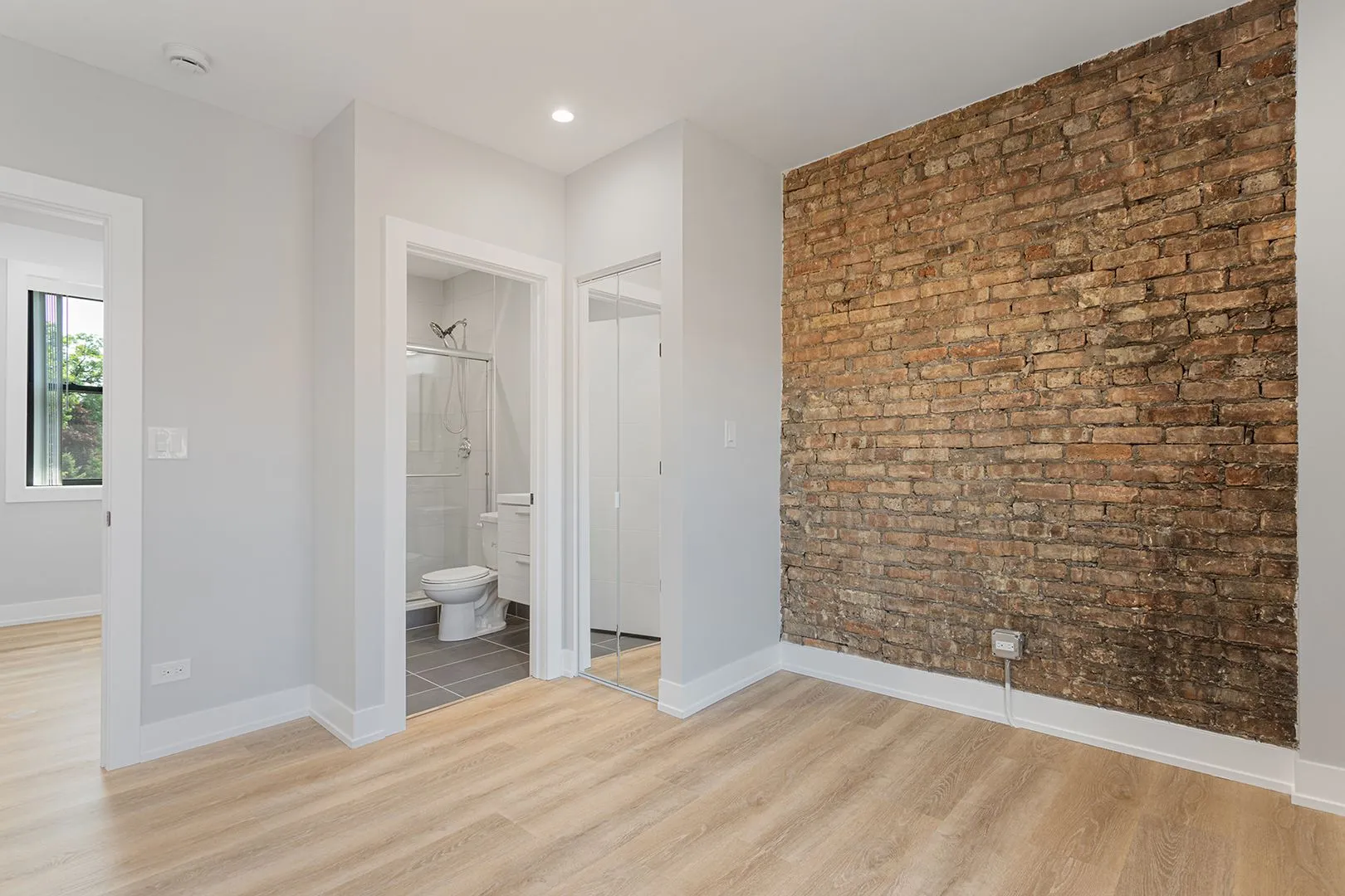 1550 W Juneway Terrace, ,  60626, USA 60626-unit#1C-Chicago-IL