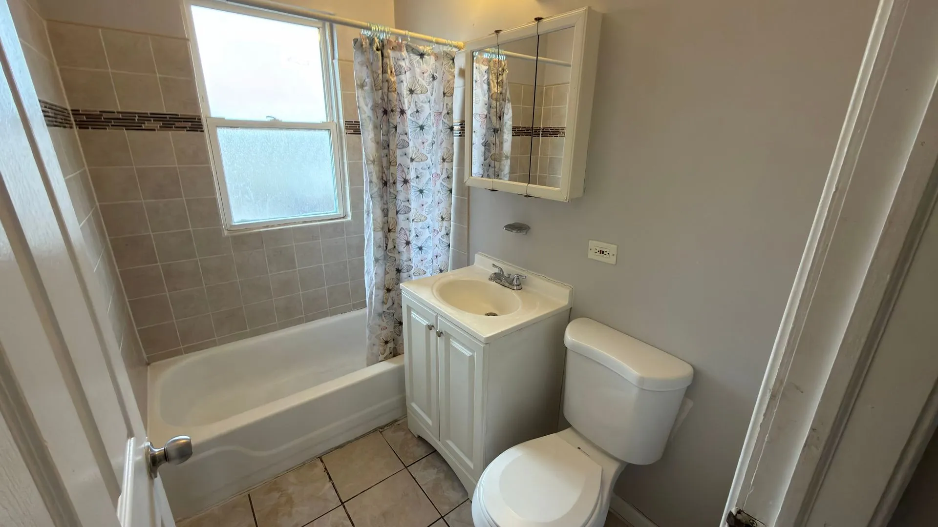 3807 W Thomas St, , 60651, USA 60651-unit#2-Chicago-IL