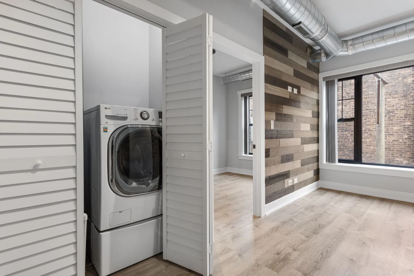 7645 N Sheridan Rd, ,  60626, USA 60626-unit#406-Chicago-IL