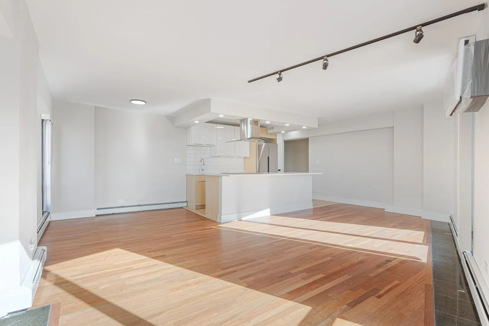 6166 N Sheridan Rd, , 60660, USA 60660-unit#20K-Chicago-IL