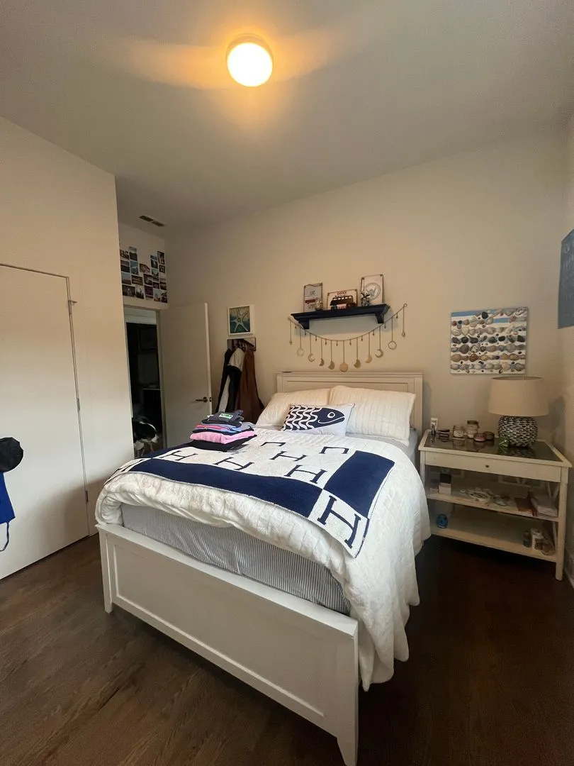 1418 W Addison St, , 60613, USA 60613-unit#401-Chicago-IL