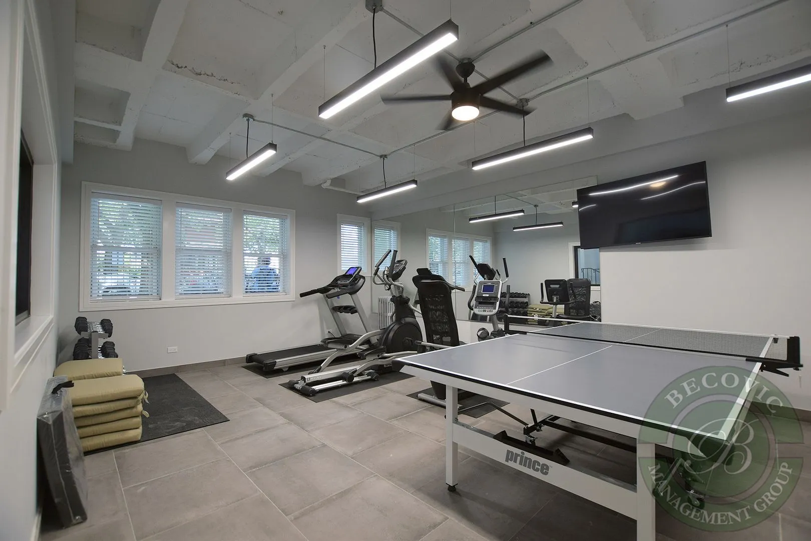 1521 W Sherwin Ave, , 60626, USA 60626-unit#307-Chicago-IL