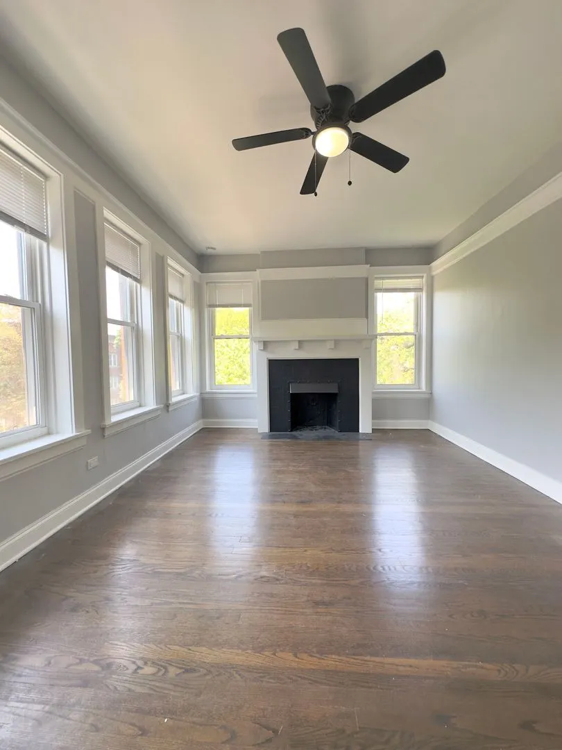 6259 N Lakewood Ave, ,  60660, USA 60660-unit#3RD FLOOR-Chicago-IL