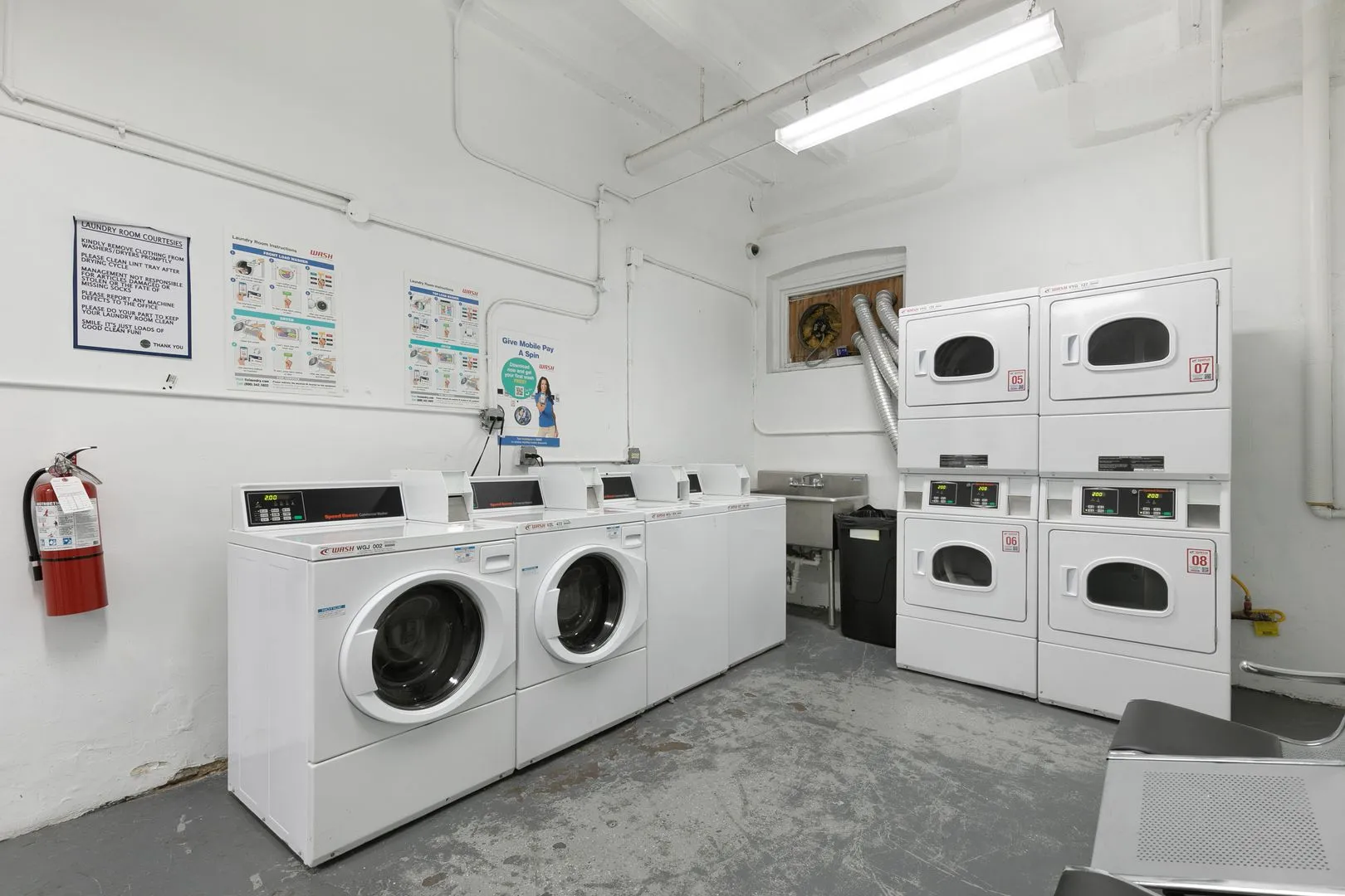 1608 W Sherwin Ave, ,  60626, USA 60626-unit#212-Chicago-IL