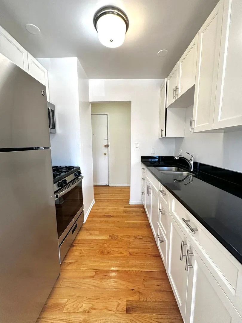 6954 N Sheridan Rd, ,  60626, USA 60626-unit#521-Chicago-IL