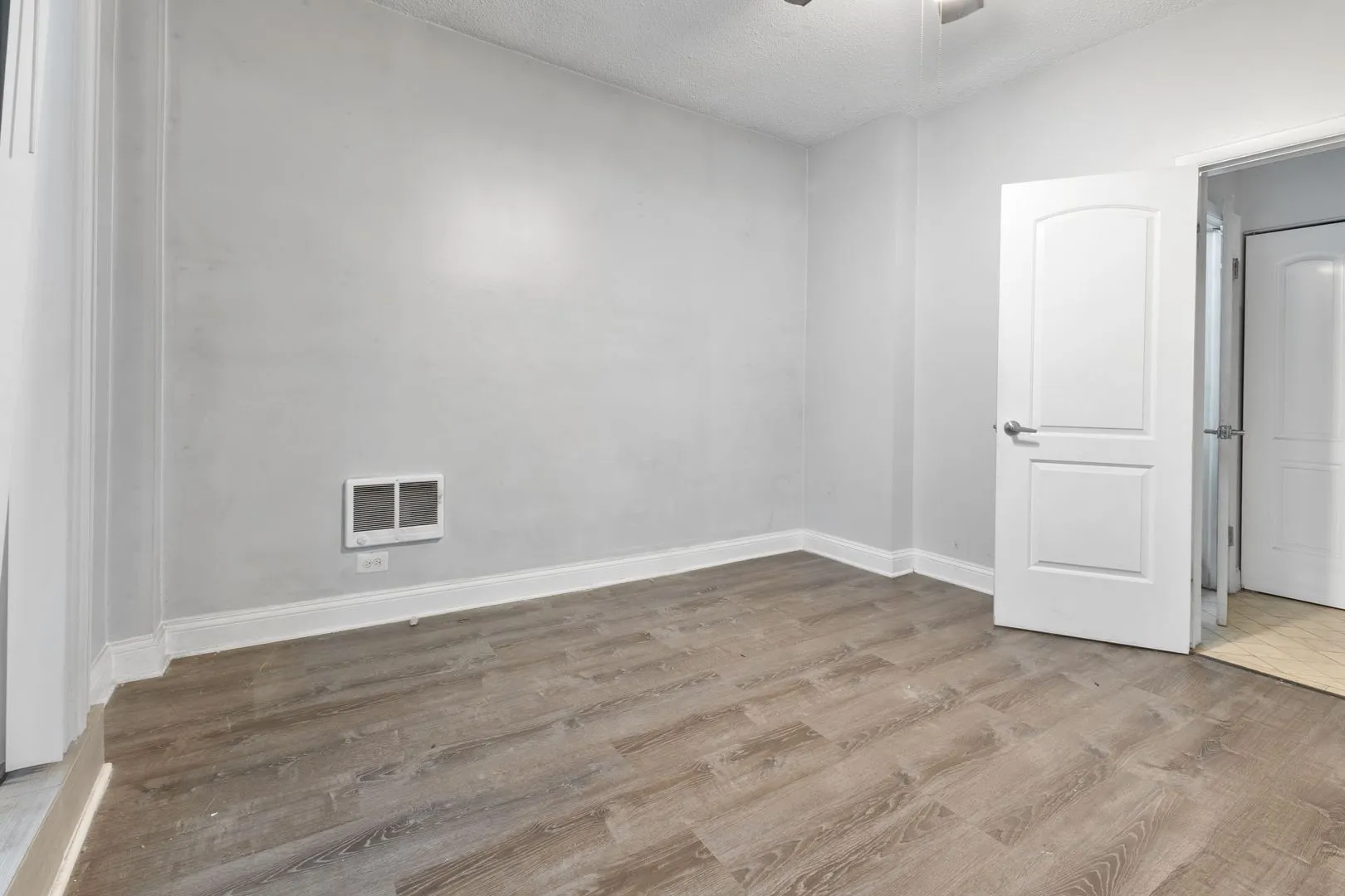 4520 N Clarendon Ave, ,  60613, USA 60640-unit#305-Chicago-IL