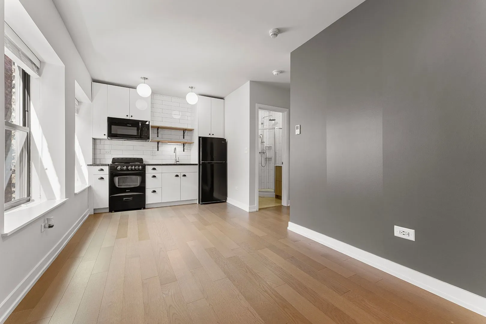 6019 N Winthrop Ave, , 60660, USA 60660-unit#411-Chicago-IL