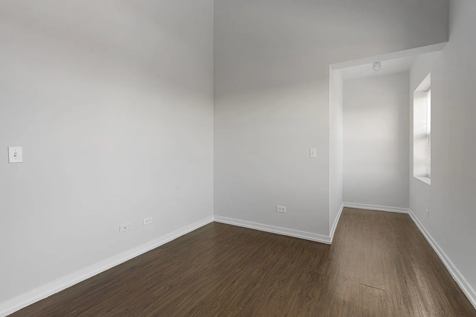 5718 N Winthrop Ave, ,  60660, USA 60660-unit#704-Chicago-IL