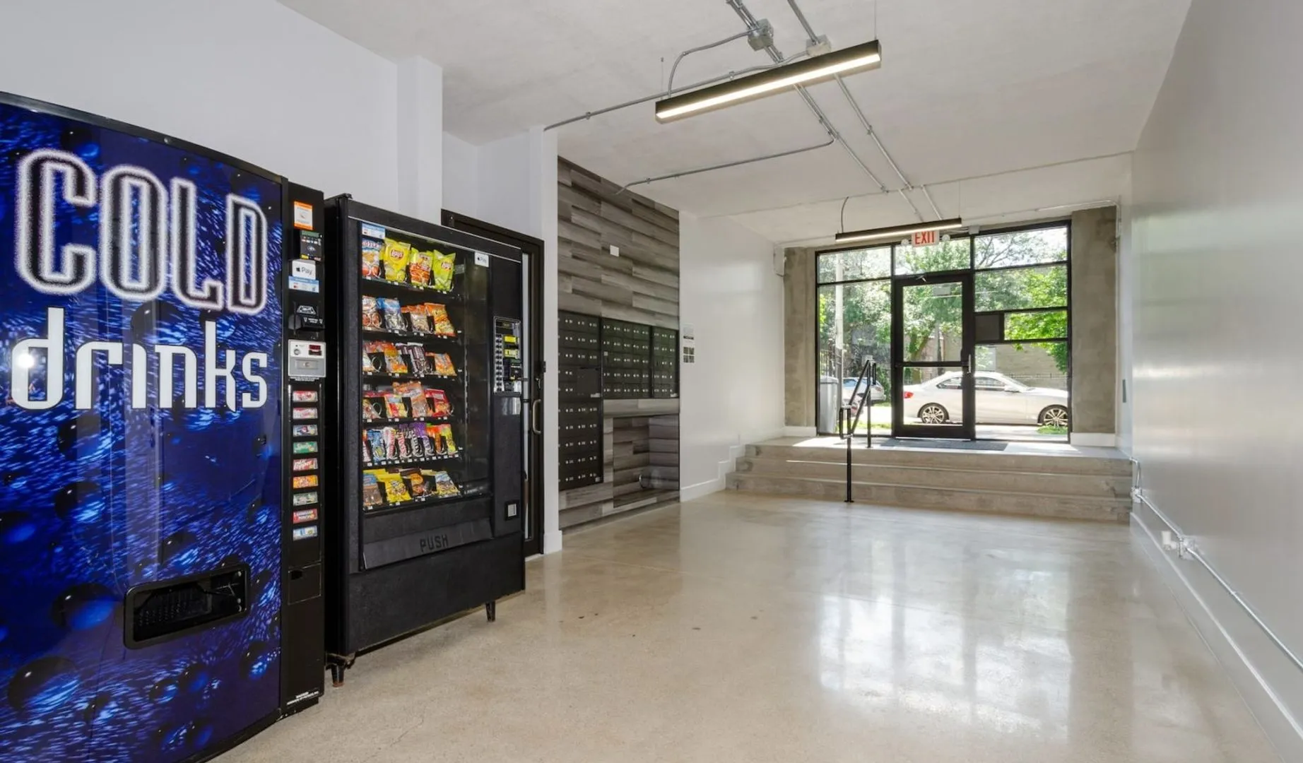 7645 N Sheridan Rd, ,  60626, USA 60626-unit#114-Chicago-IL