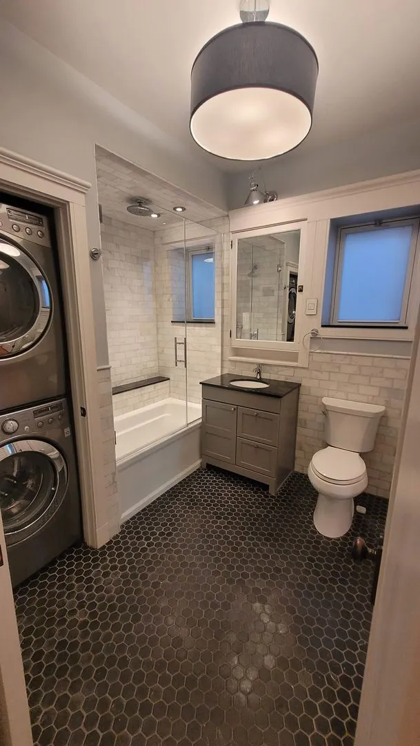 416 W Briar Pl, ,  60657, USA 60657-unit#2-Chicago-IL