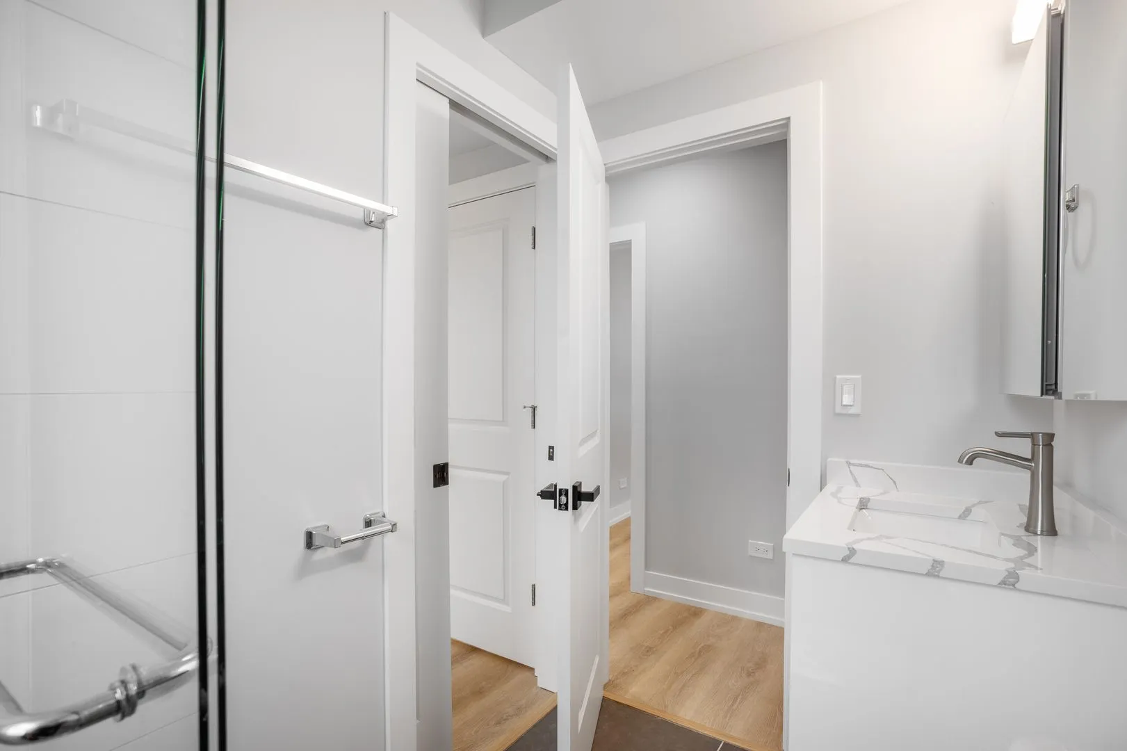 W Juneway Terrace, , 60626, USA 60626-unit#3S-Chicago-IL