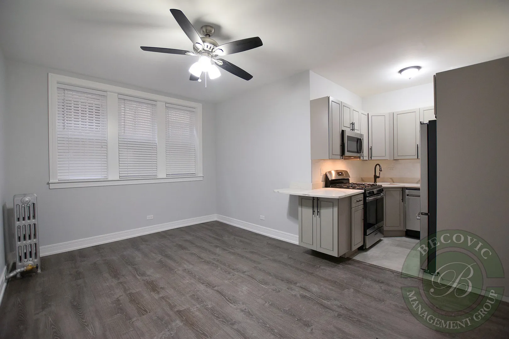 1521 W Sherwin Ave, , 60626, USA 60626-unit#103-Chicago-IL