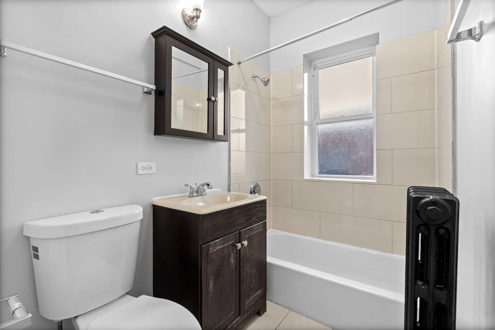 1724 W Juneway Terrace, ,  60626, USA 60626-unit#3A-Chicago-IL