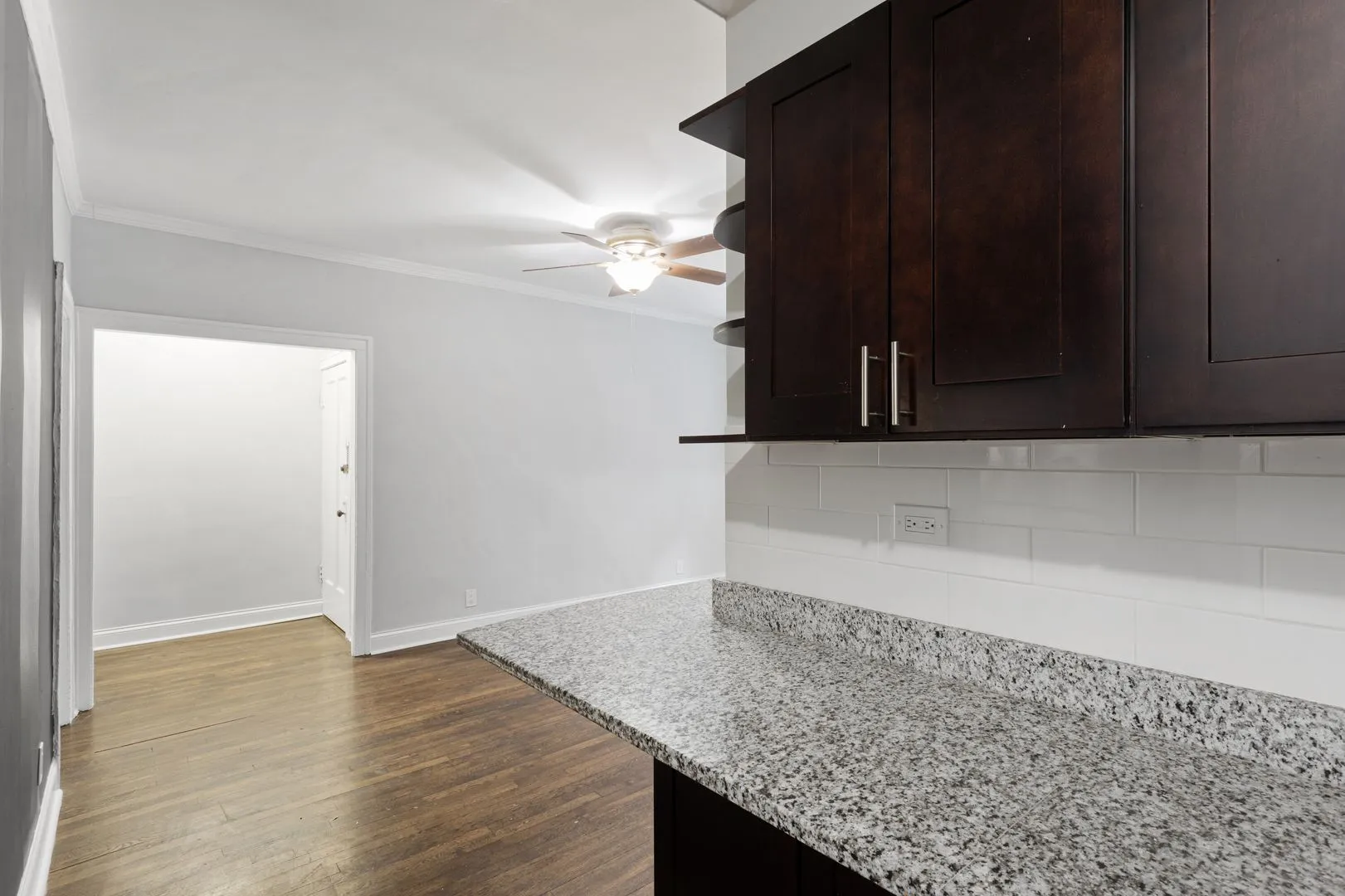6116 N Winthrop Ave, ,  60660, USA 60660-unit#1W-Chicago-IL