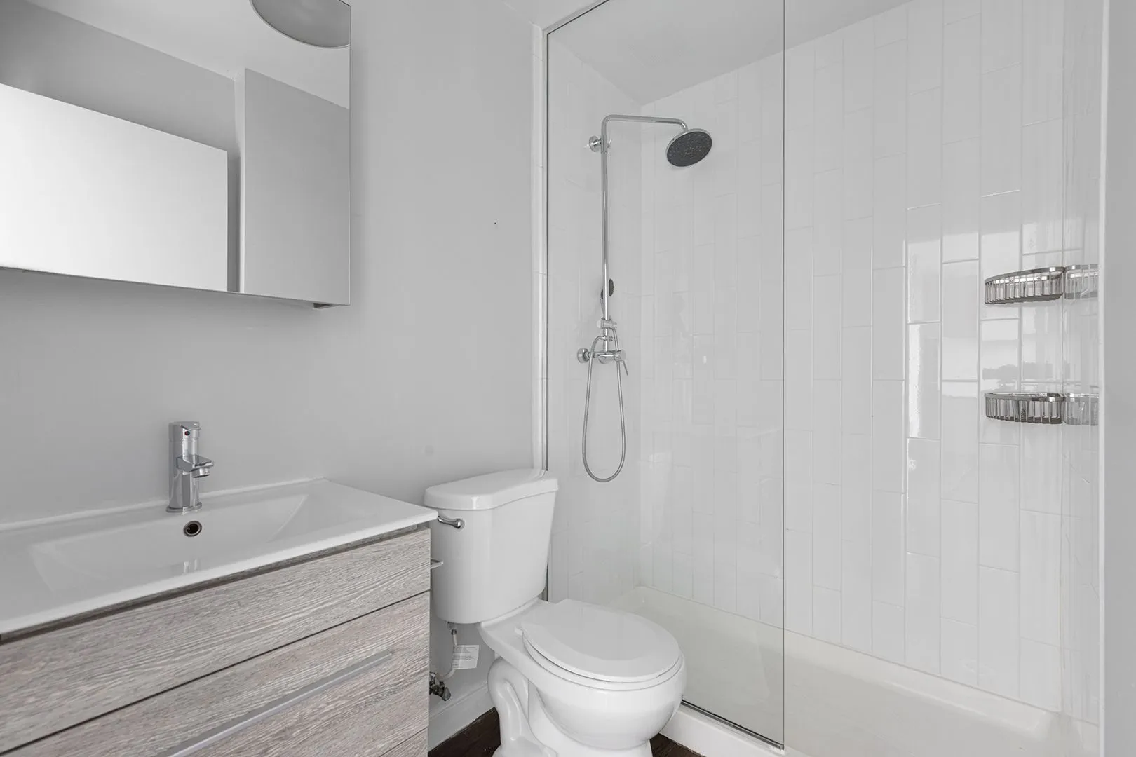 5718 N Winthrop Ave, ,  60660, USA 60660-unit#704-Chicago-IL