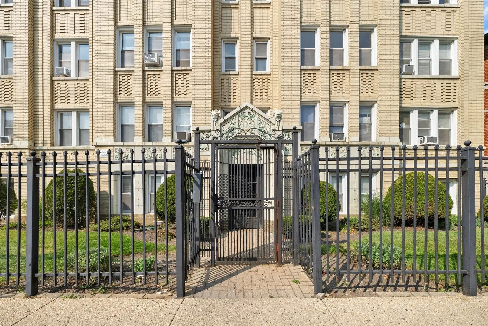 2600 N Kimball Ave, ,  60647, USA 60647-unit#414-Chicago-IL