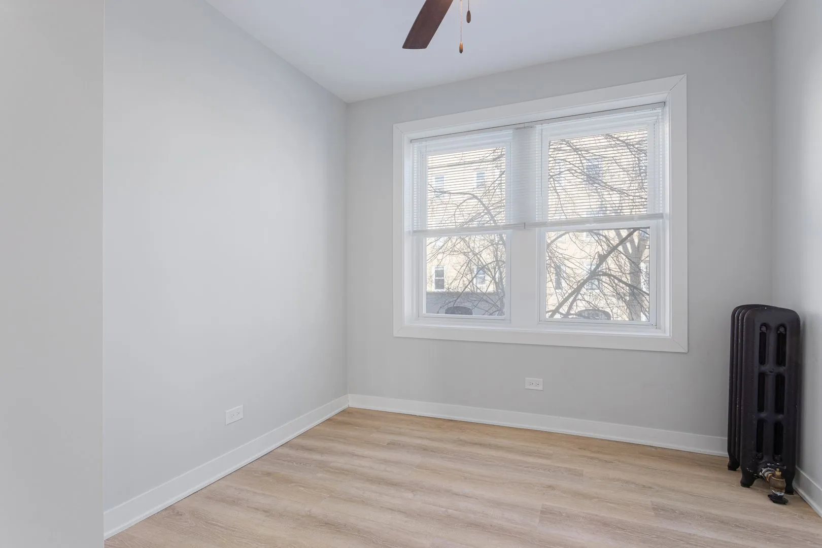 7387 N Damen Ave, ,  60645, USA 60645-unit#1E-Chicago-IL