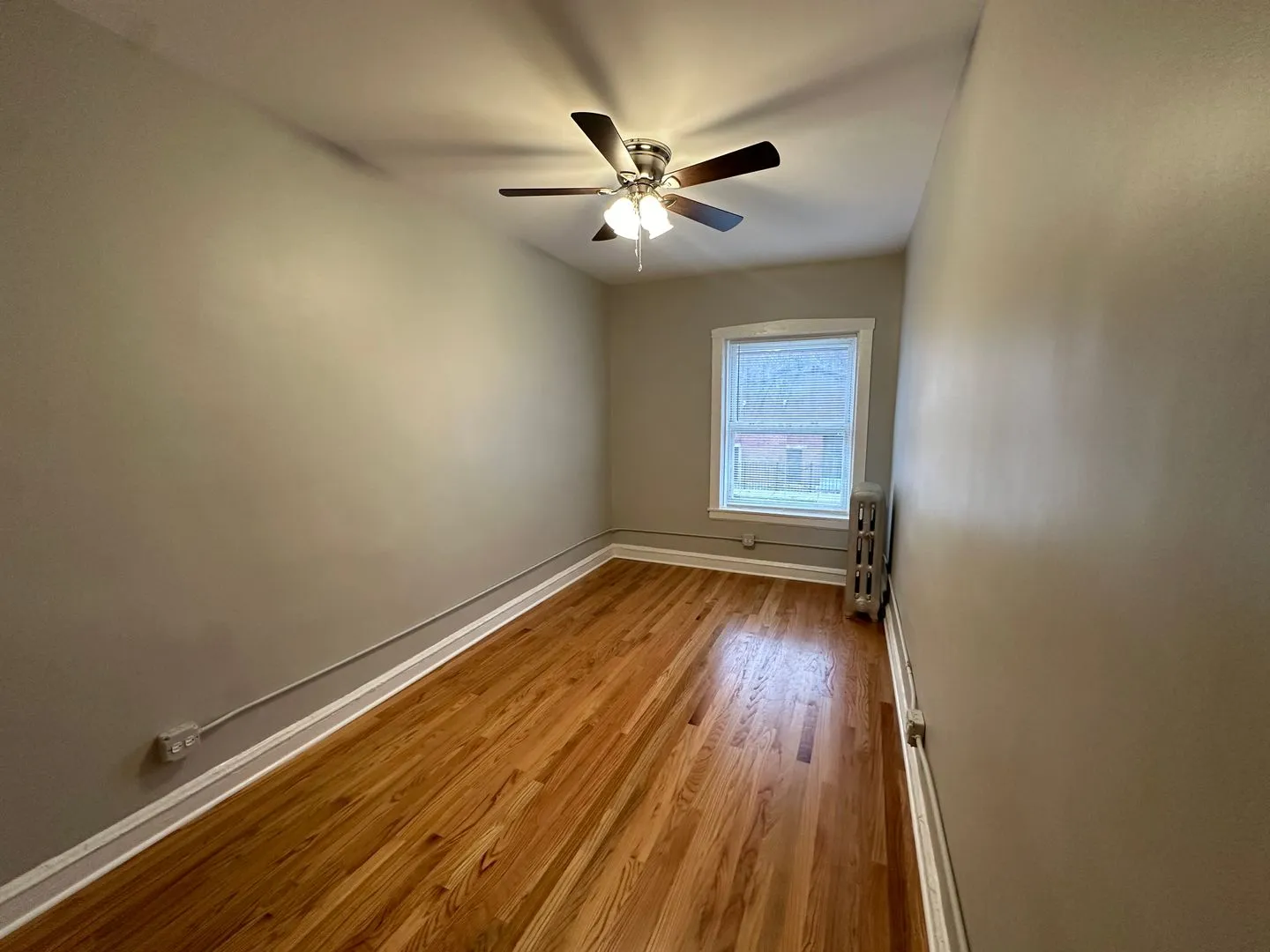 4902 N St Louis Ave, ,  60625, USA 60625-unit#2E-Chicago-IL