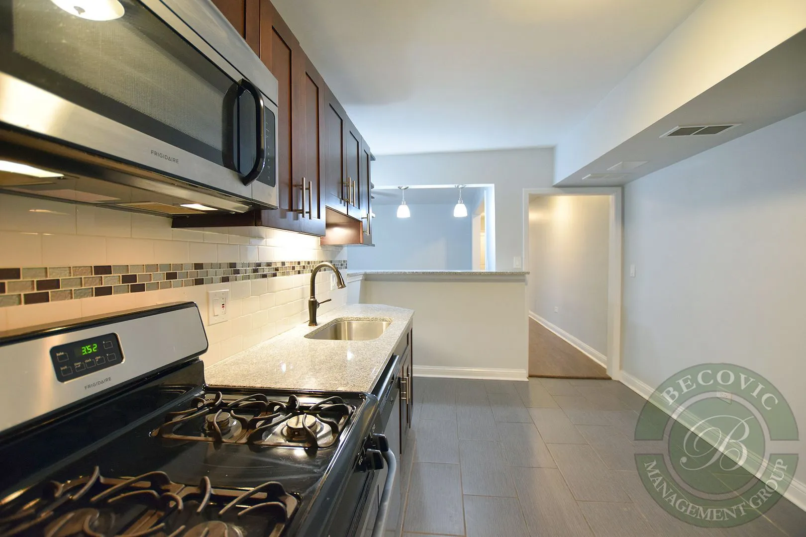 4701 N Albany Ave, ,  60625, USA 60625-unit#G-Chicago-IL