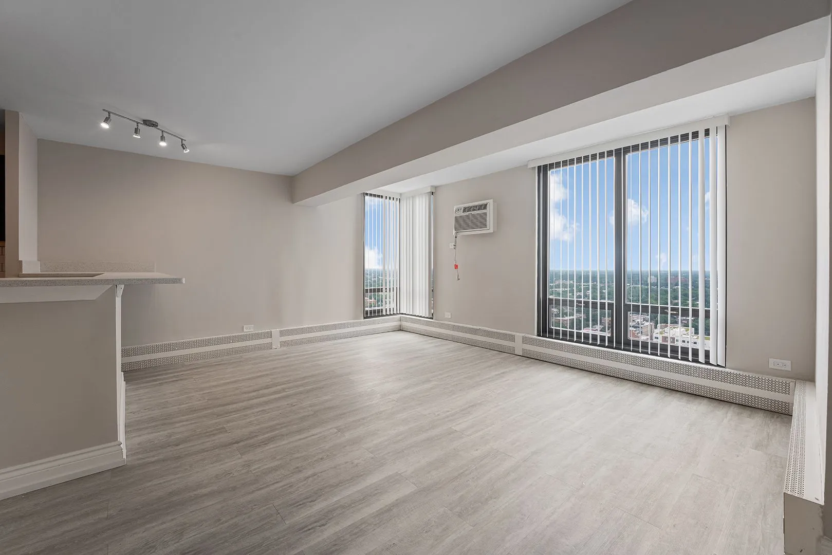 6166 N Sheridan Rd, , 60660, USA 60660-unit#26L-Chicago-IL