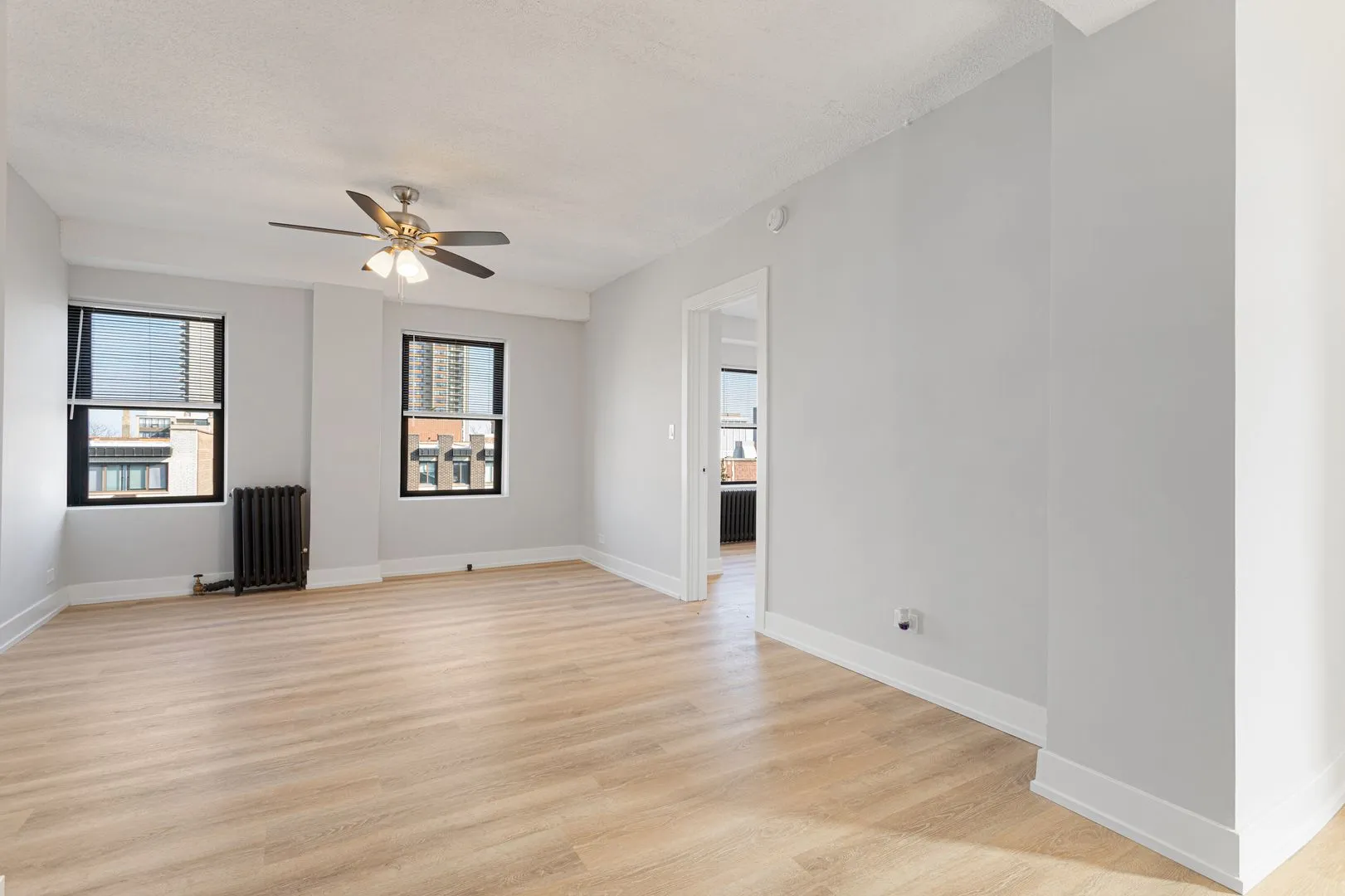 6026 N Winthrop Ave, , 60660, USA 60660-unit#5F-Chicago-IL