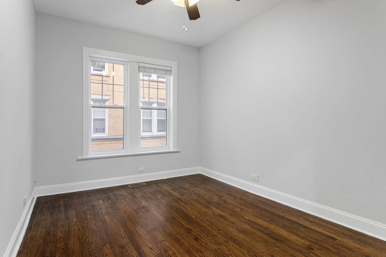 1110 W Glenlake Ave, ,  60660, USA 60660-unit#1ST FLOOR-Chicago-IL