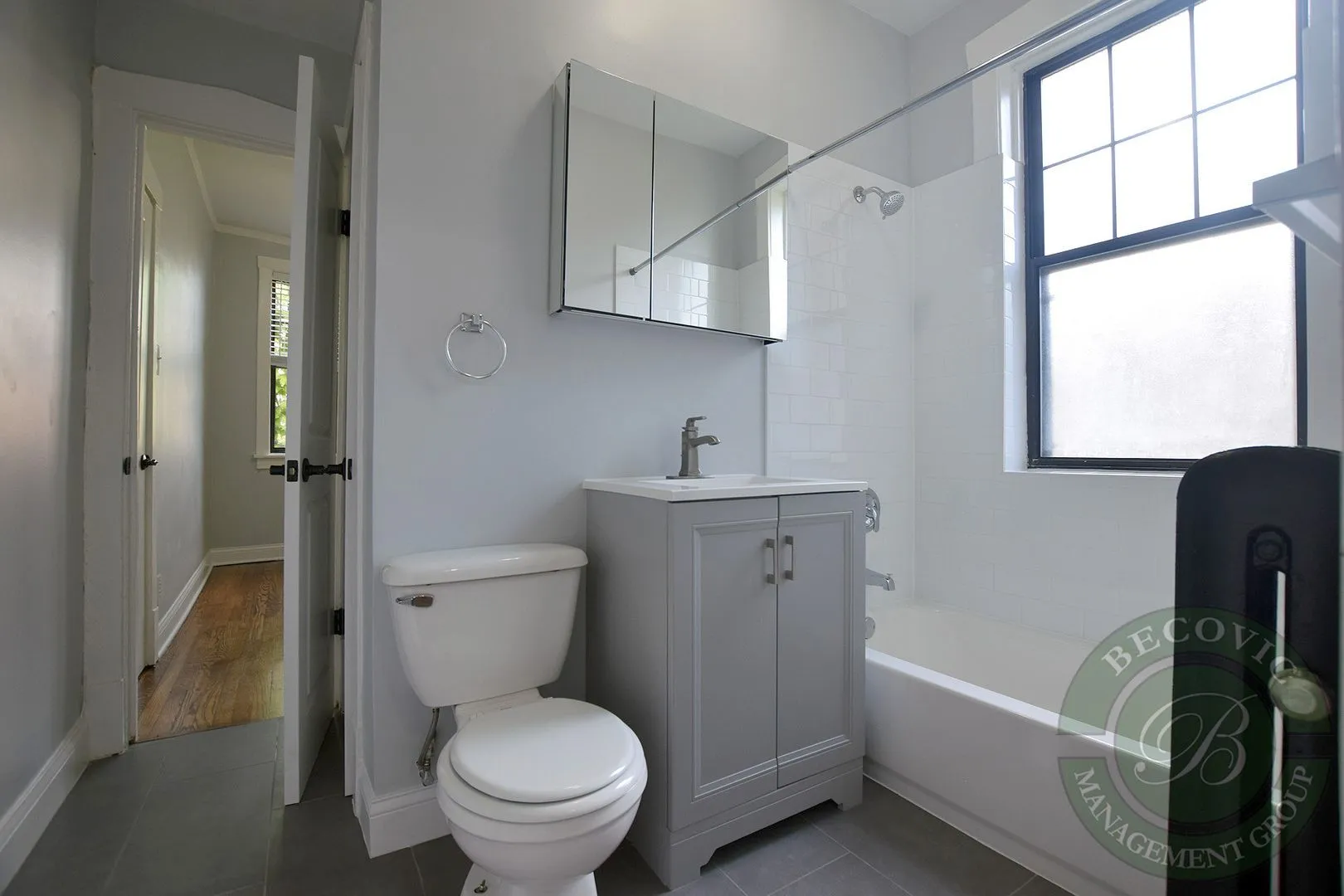 7626 N Eastlake Terrace, , 60626, USA 60626-unit#3-Chicago-IL