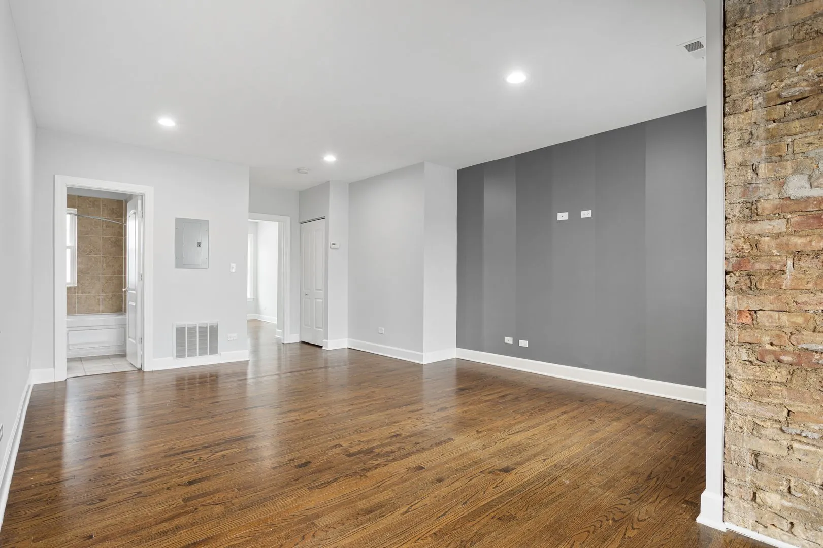 7728 N Ashland Ave, , 60626, USA 60626-unit#D3-Chicago-IL