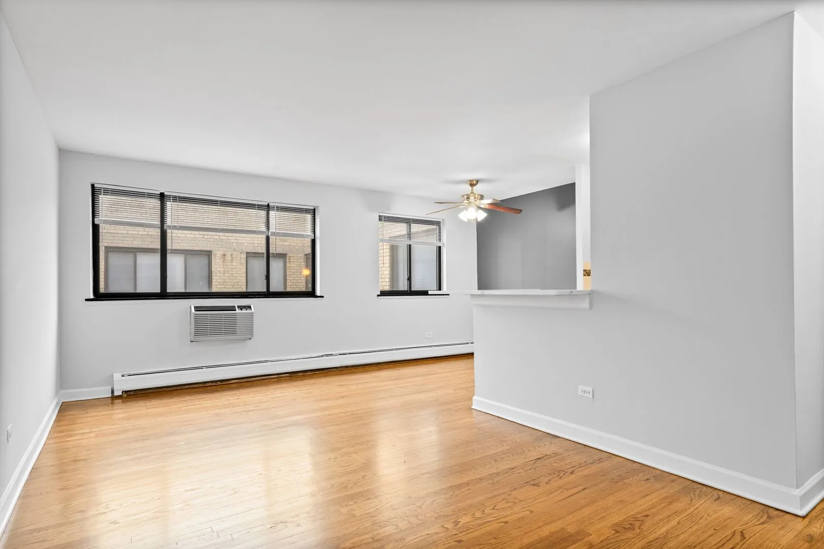 6758 N Sheridan Rd, ,  60626, USA 60626-unit#530-Chicago-IL