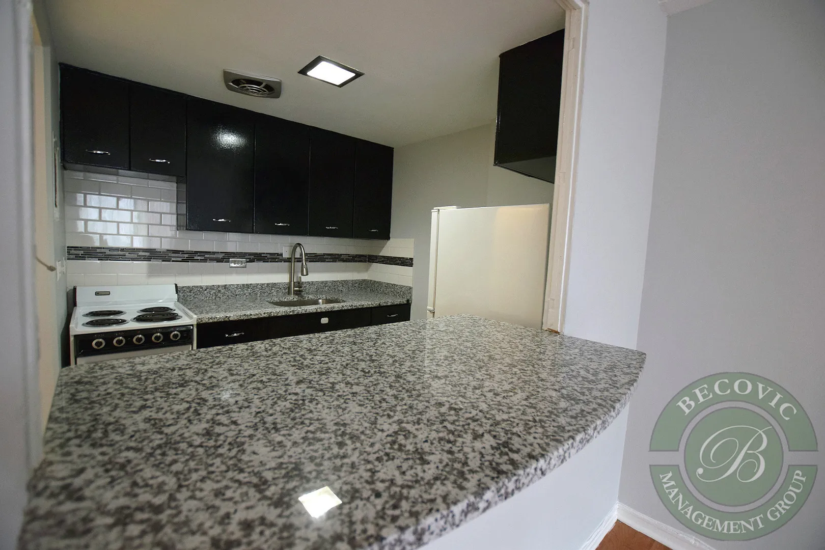 6012 N Kenmore Ave, ,  60660, USA 60660-unit#2D-Chicago-IL