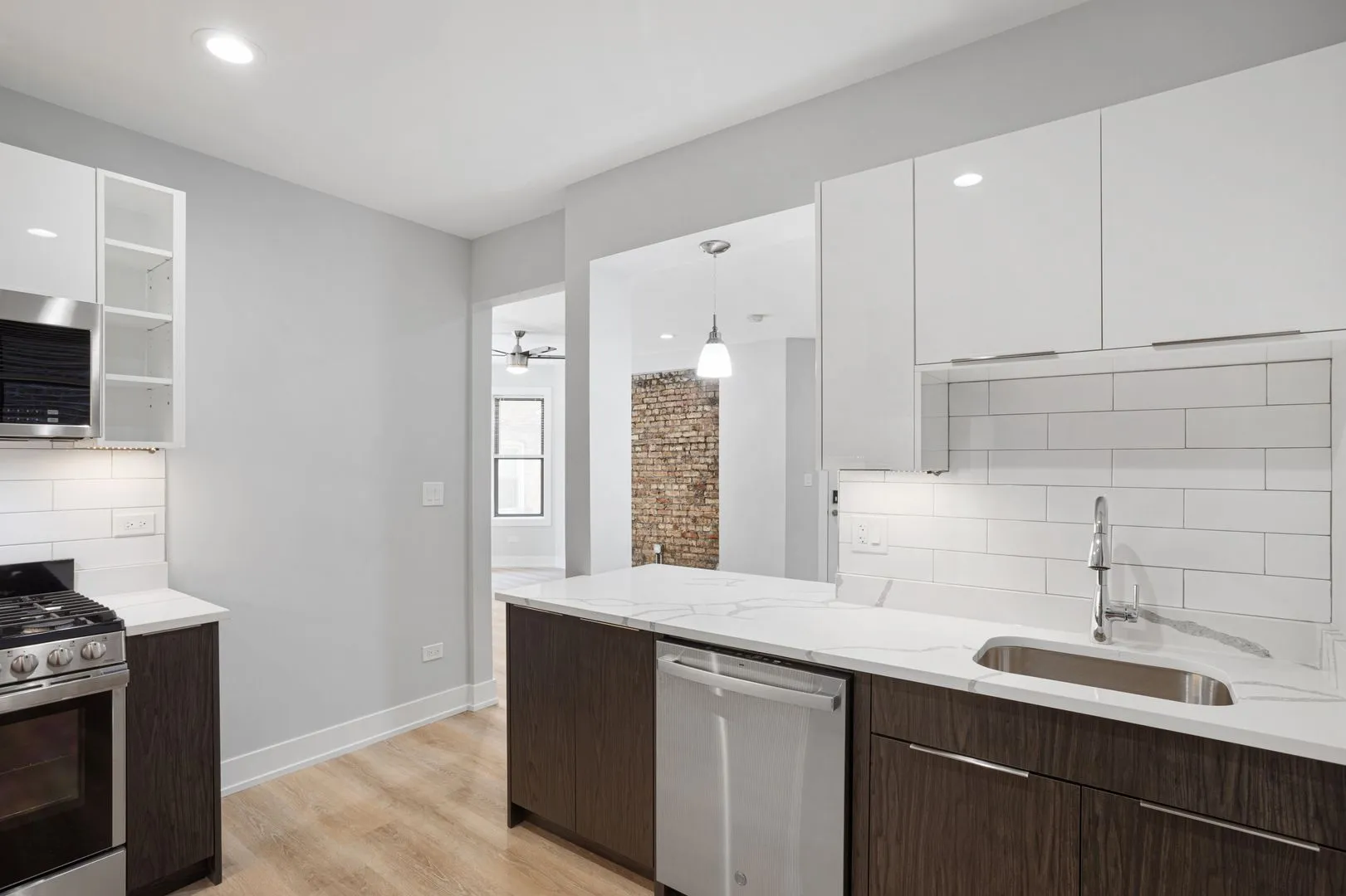 7512 N Eastlake Terrace, ,  60626, USA 60626-unit#1E-Chicago-IL