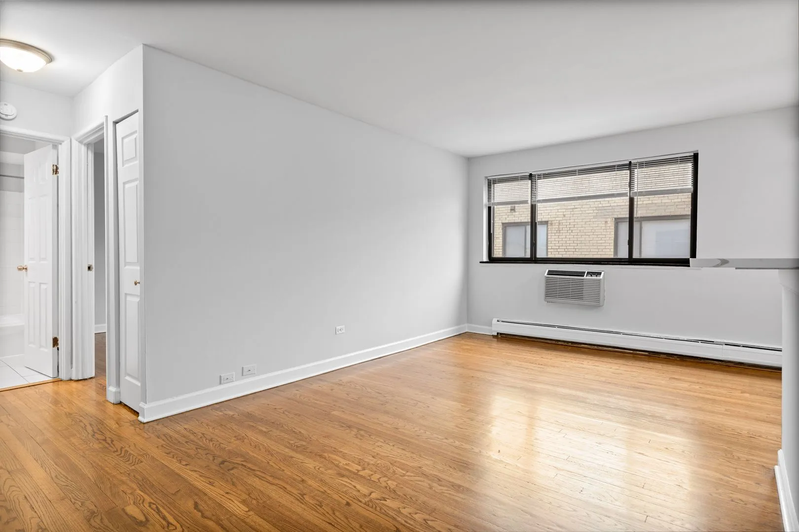 6758 N Sheridan Rd, ,  60626, USA 60626-unit#530-Chicago-IL