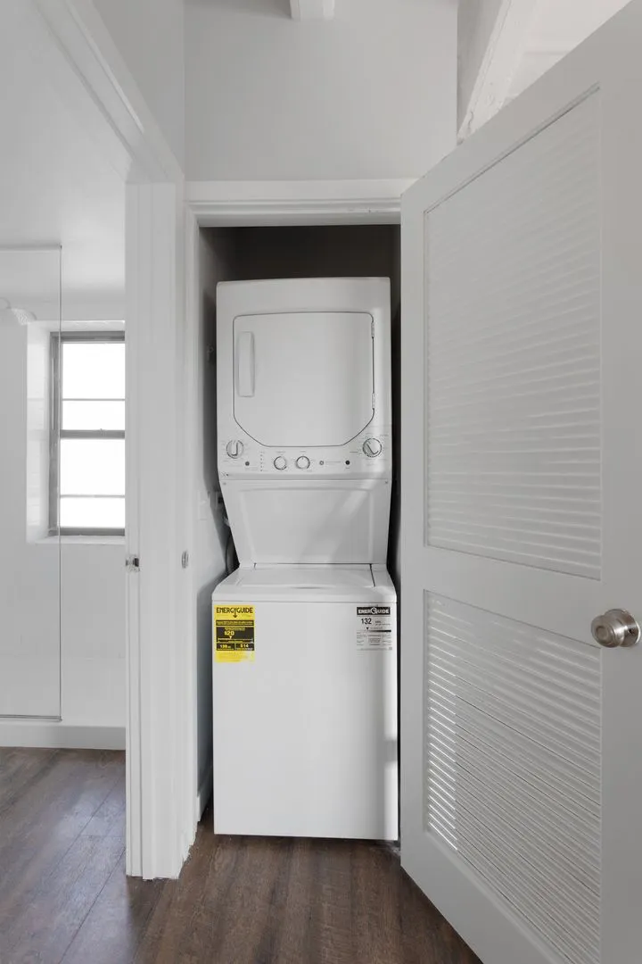 5718 N Winthrop Ave, , 60660, USA 60660-unit#512-Chicago-IL