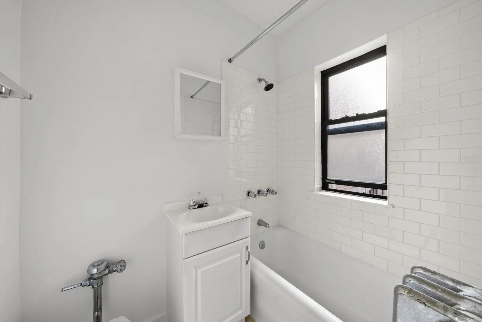 5417 N Kenmore Ave, , 60640, USA 60640-unit#202-Chicago-IL