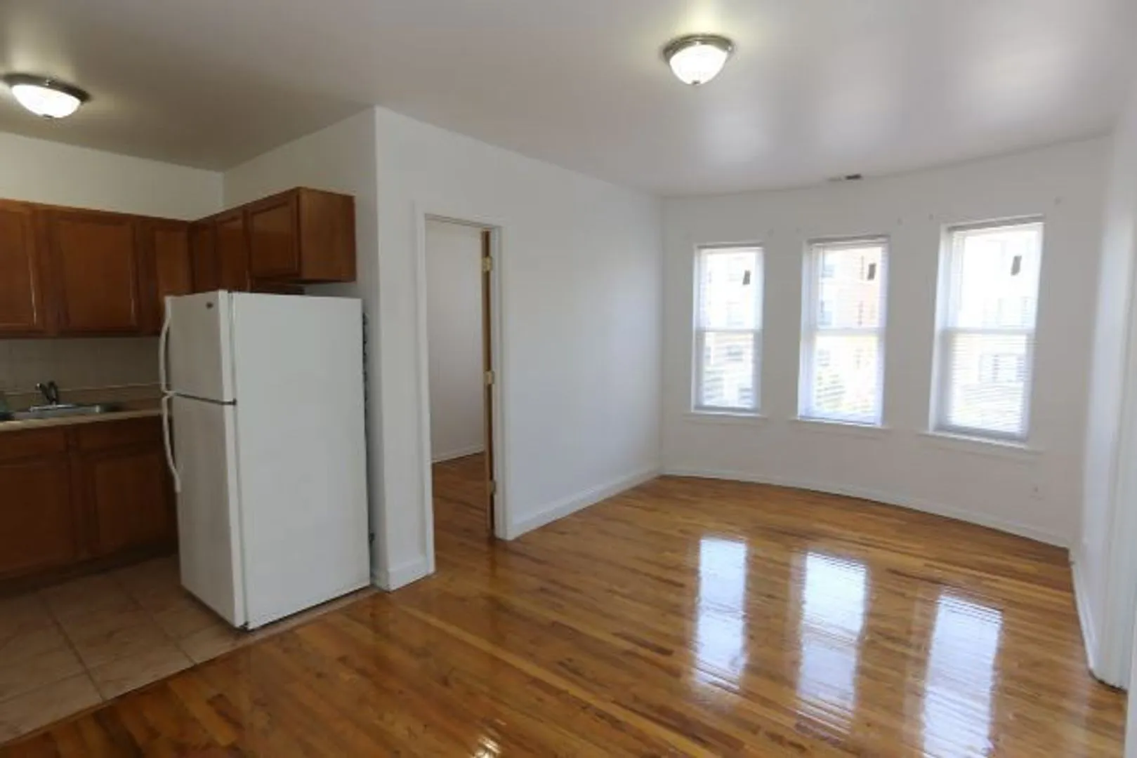 4509 Malden St, ,  60640, USA 60640-unit#3A-Chicago-IL