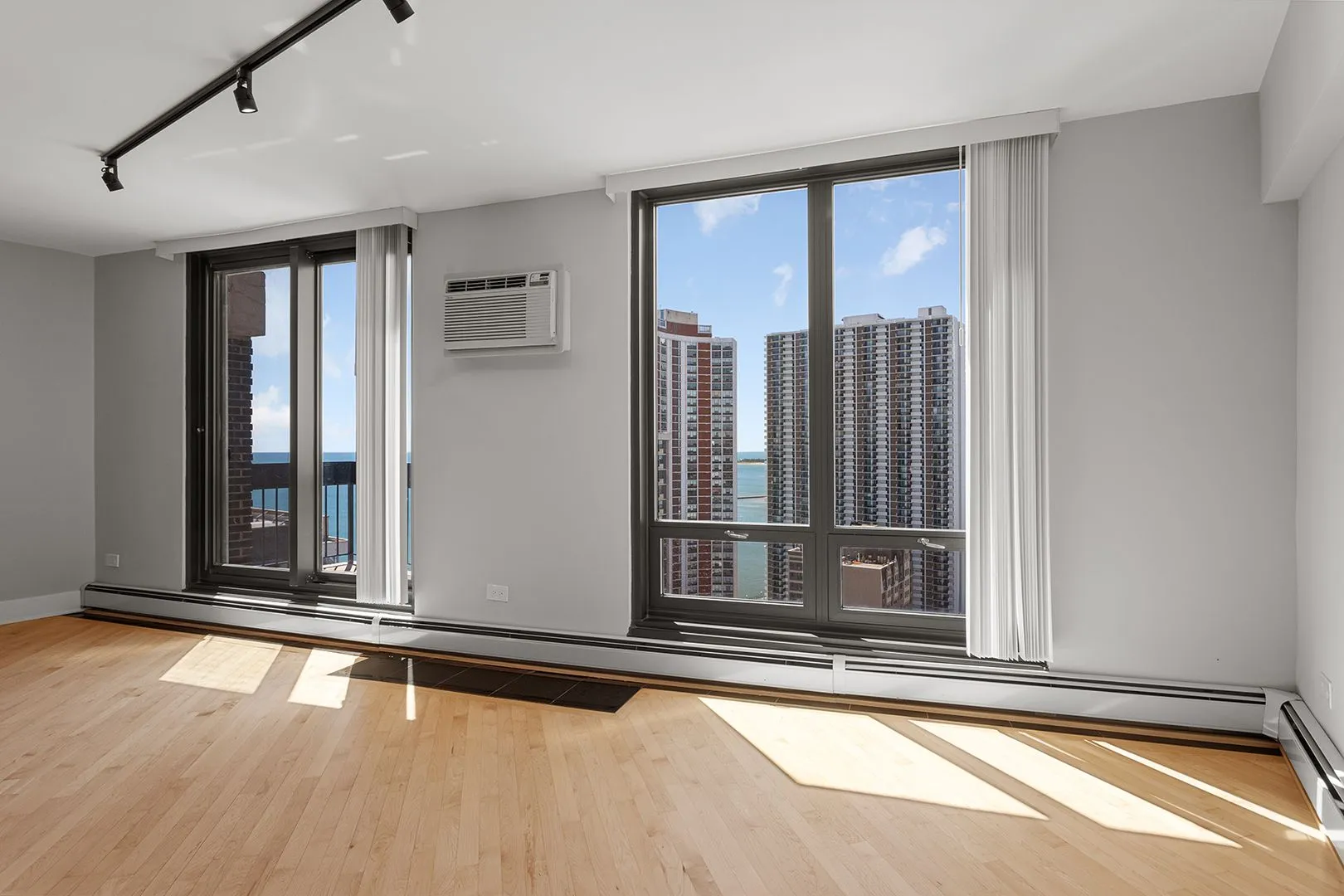 6166 N Sheridan Rd, ,  60660, USA 60660-unit#28K-Chicago-IL