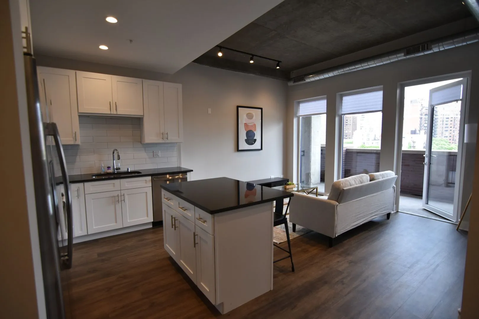 N Broadway, , , USA IL-unit#3833-613-Chicago-IL