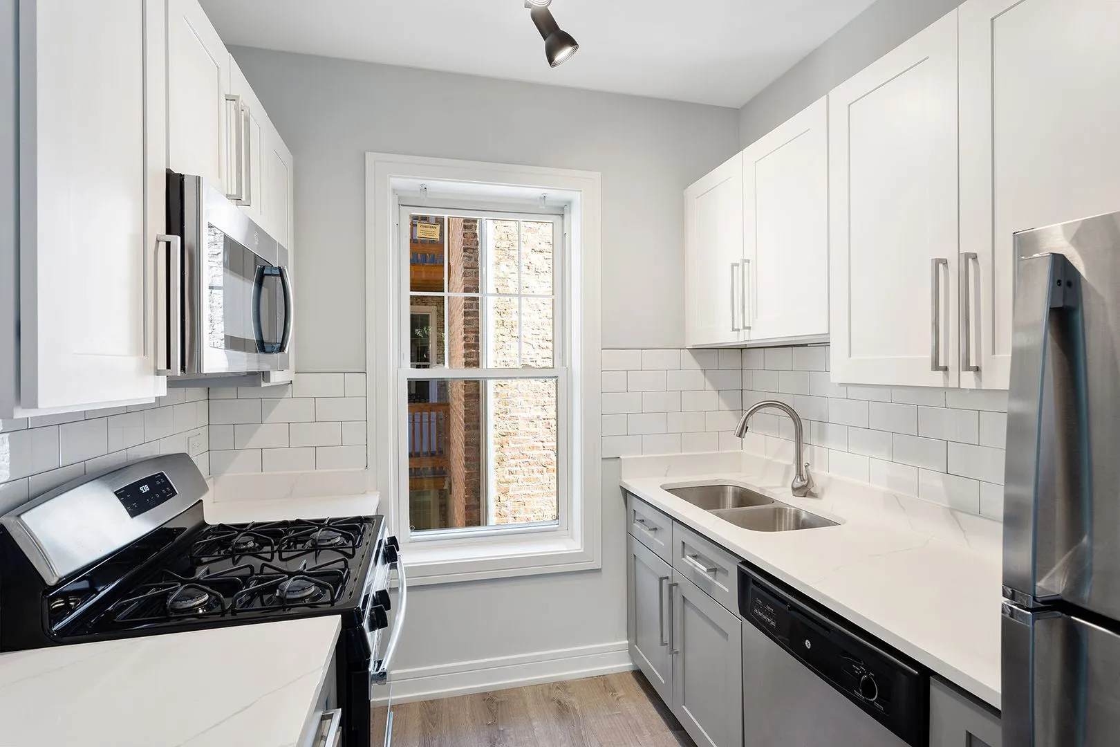 1904 W Morse Ave, , 60626, USA 60626-unit#2-Chicago-IL