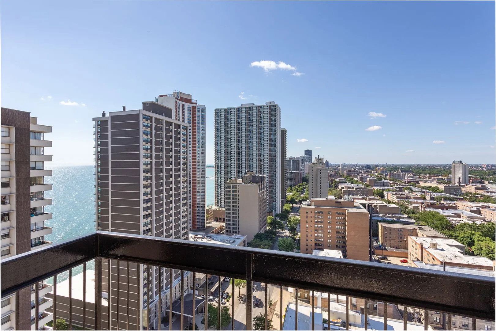 6166 N Sheridan Rd, , 60660, USA 60660-unit#22J-Chicago-IL
