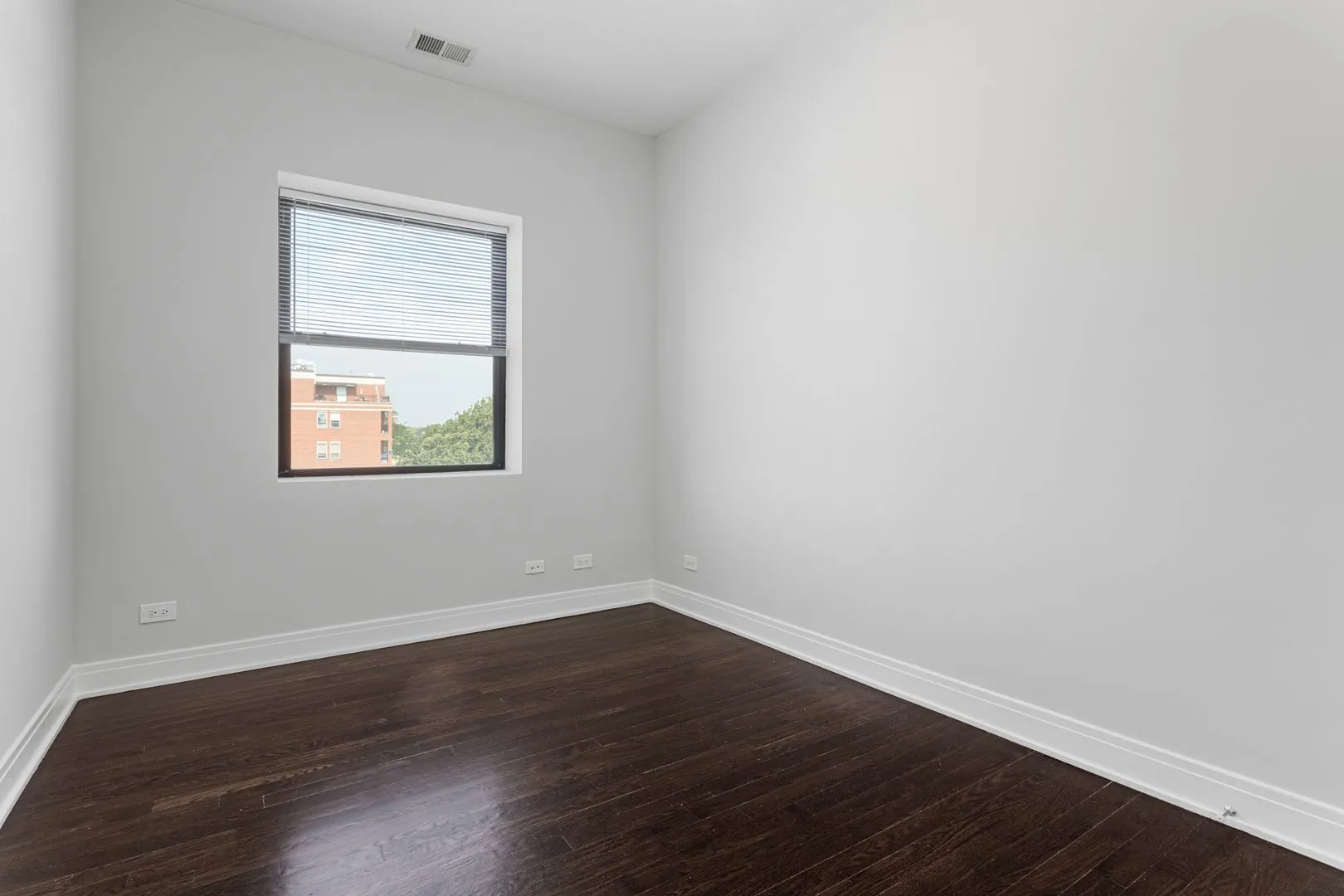 1412 W Morse Ave, , 60626, USA 60626-unit#5A-Chicago-IL
