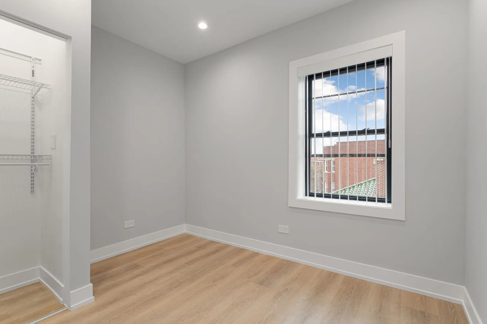 1556 W Juneway Terrace, , 60626, USA 60626-unit#2P-Chicago-IL