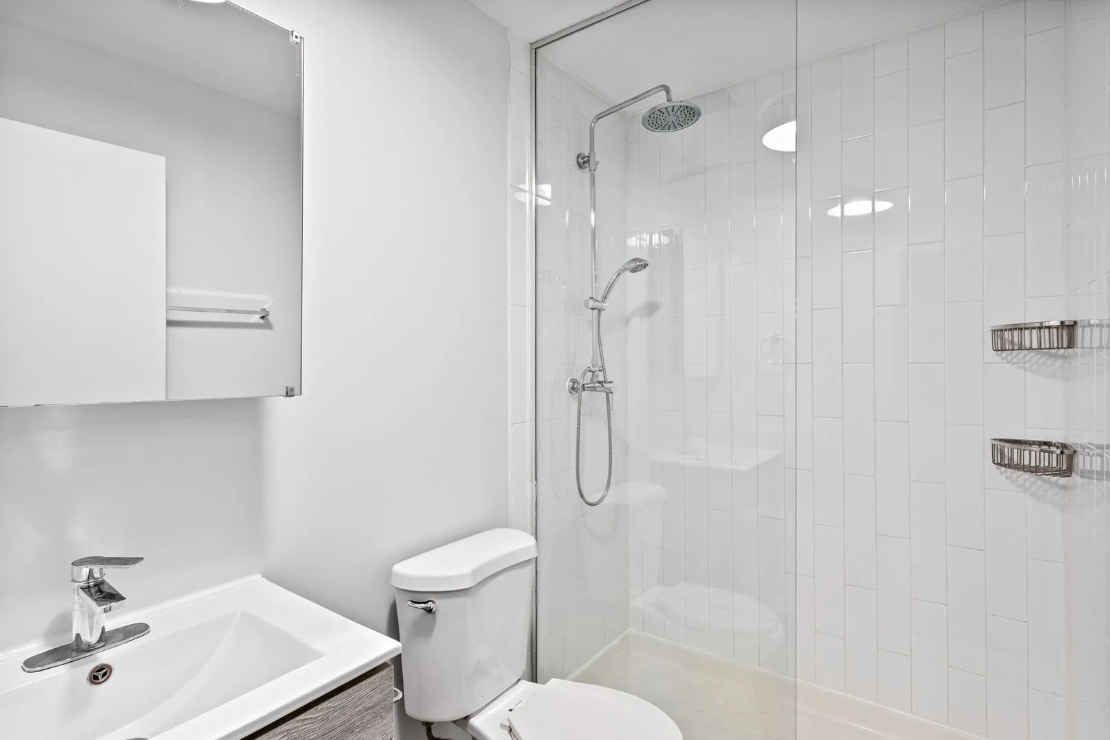 5411 N Winthrop Ave, , 60640, USA 60640-unit#420-Chicago-IL